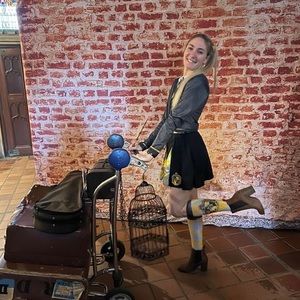 Meet your Posher, Natalie